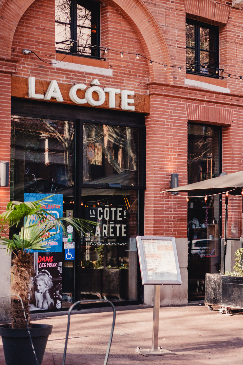 La_Cote_et_L_Arete_Cimer_Agency_